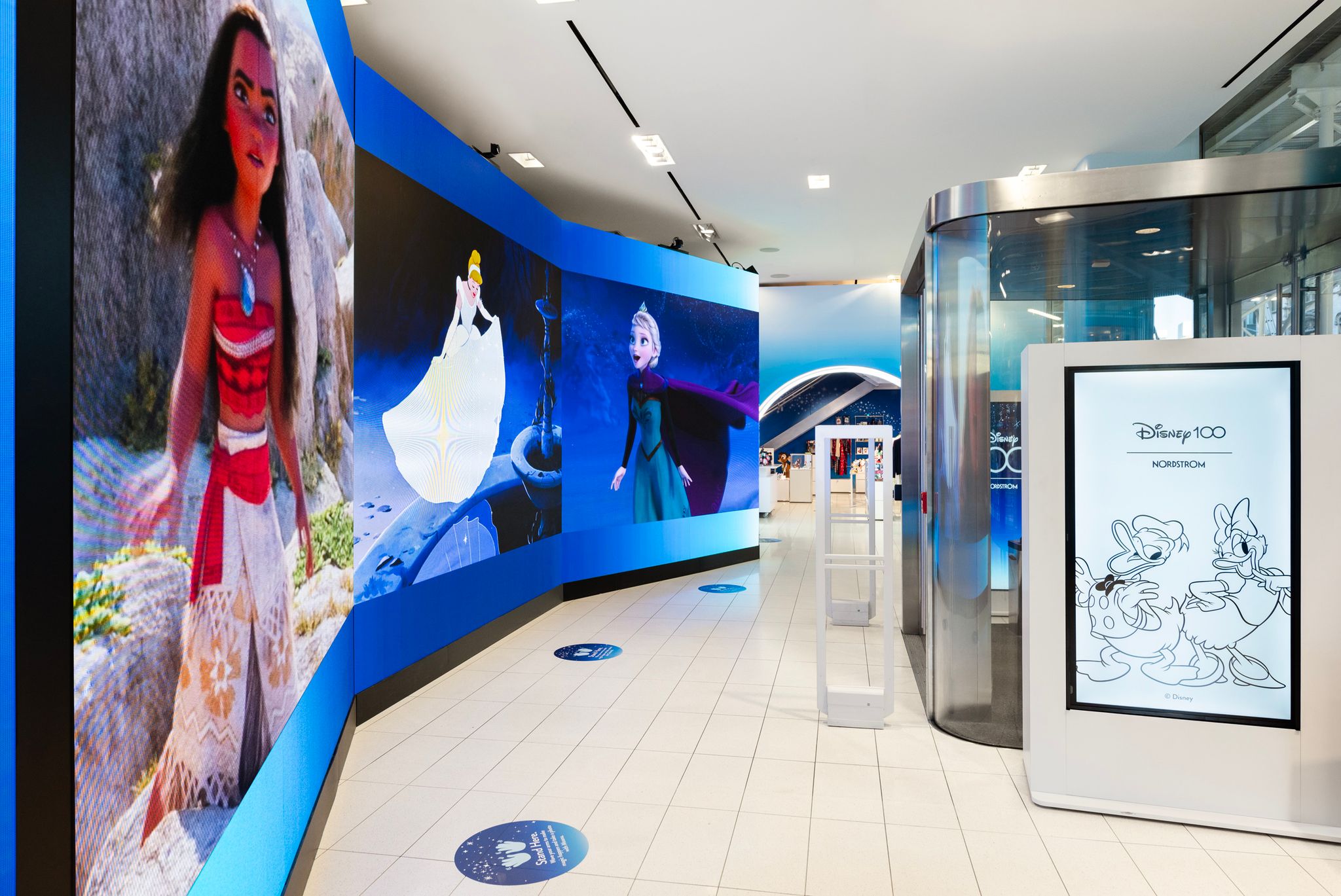 Disney100_at_Nordstrom_02 Disney100_at_Nordstrom_02