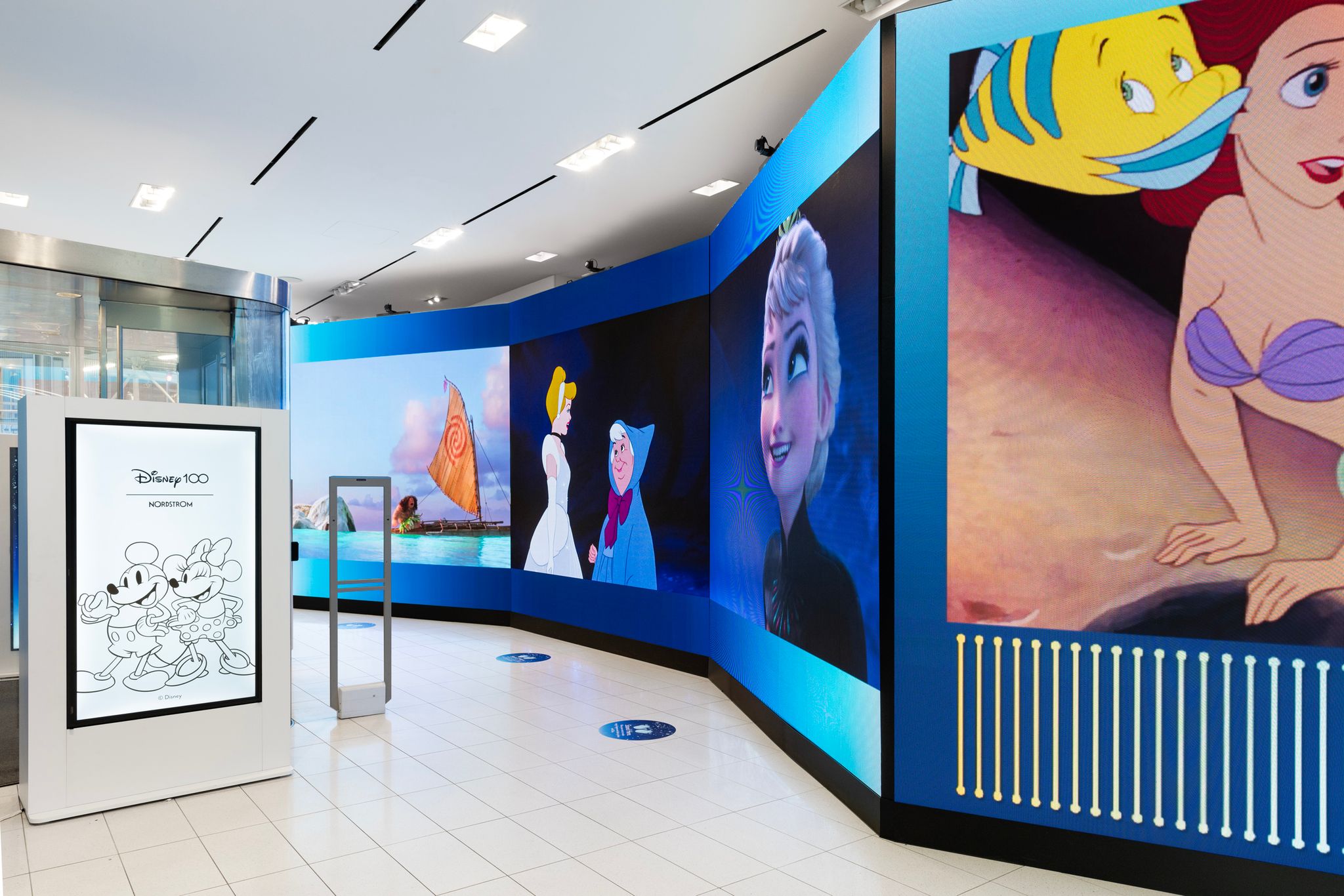 Disney100_at_Nordstrom_05 Disney100_at_Nordstrom_05